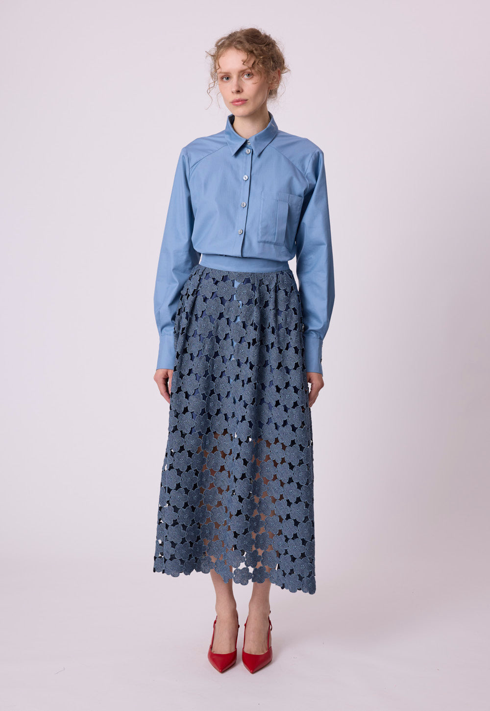 Antonia Zander Anja Skirt in dusty blue with feminine midi silhouette.