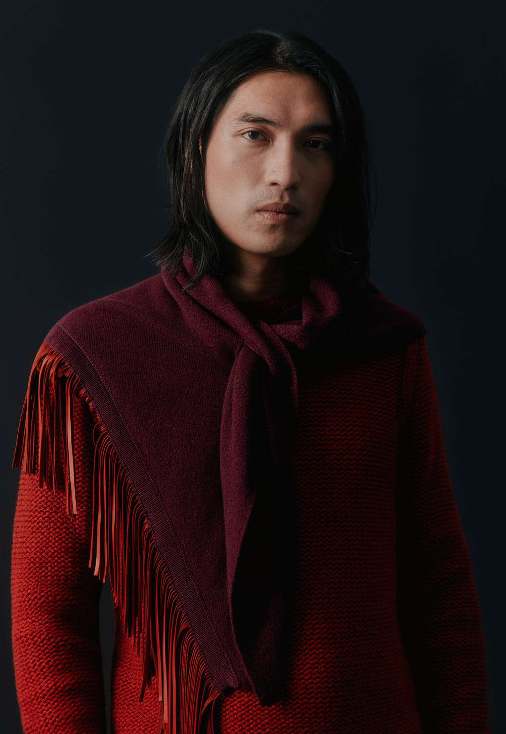 Antonia Zander Anina Triangolo cashmere scarf in shiraz, worn detail view